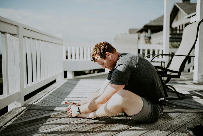 Chair yoga poses for a refreshing workday